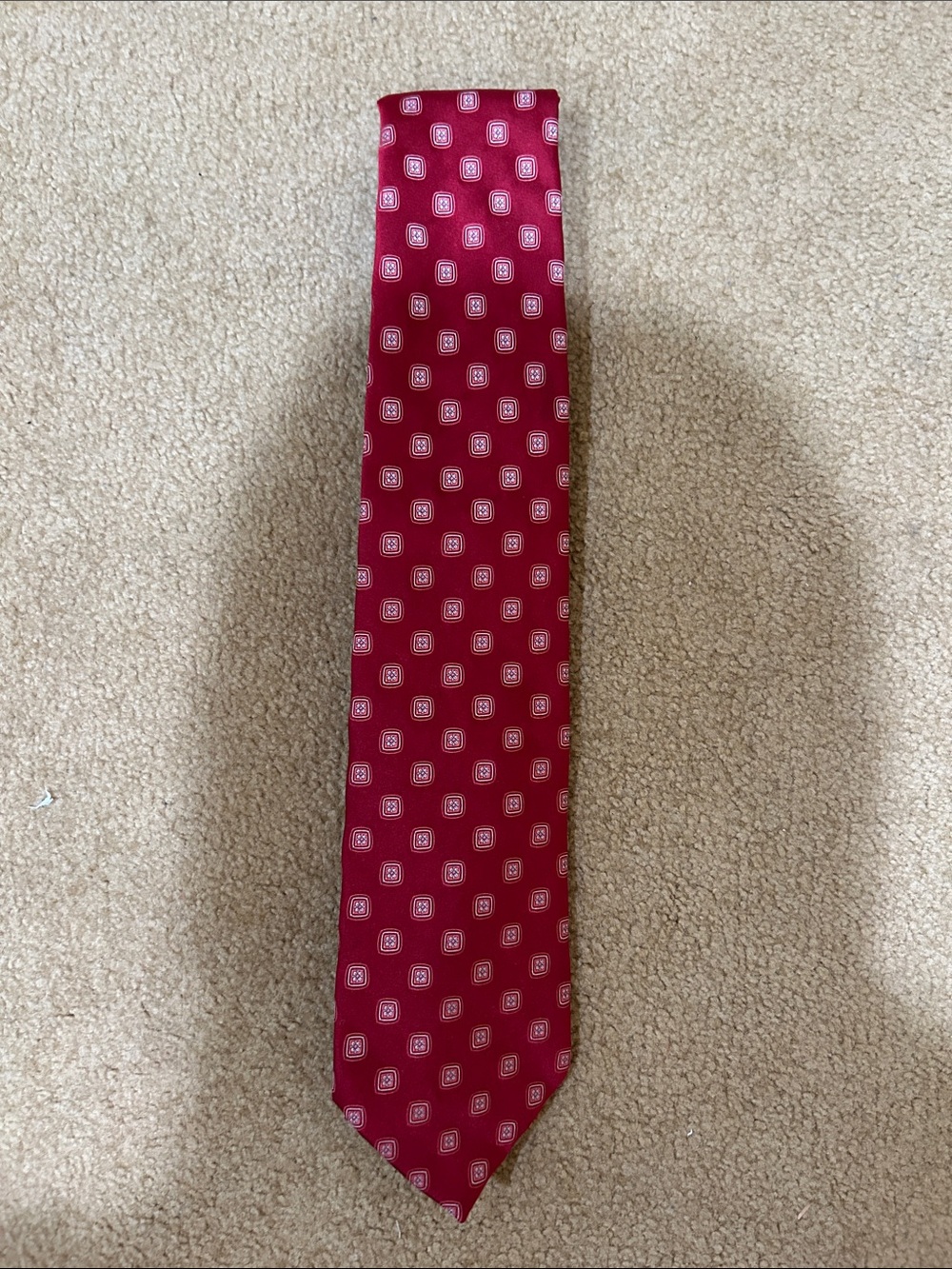 New! Vintage Valentino Tie -Classic Red Patterned Men’s Tie